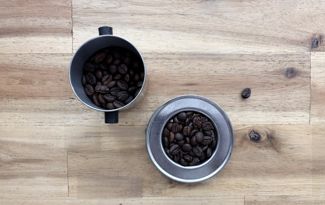 Vietnamese robusta coffee beans dark roasted